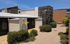 Lornebeach Apartments